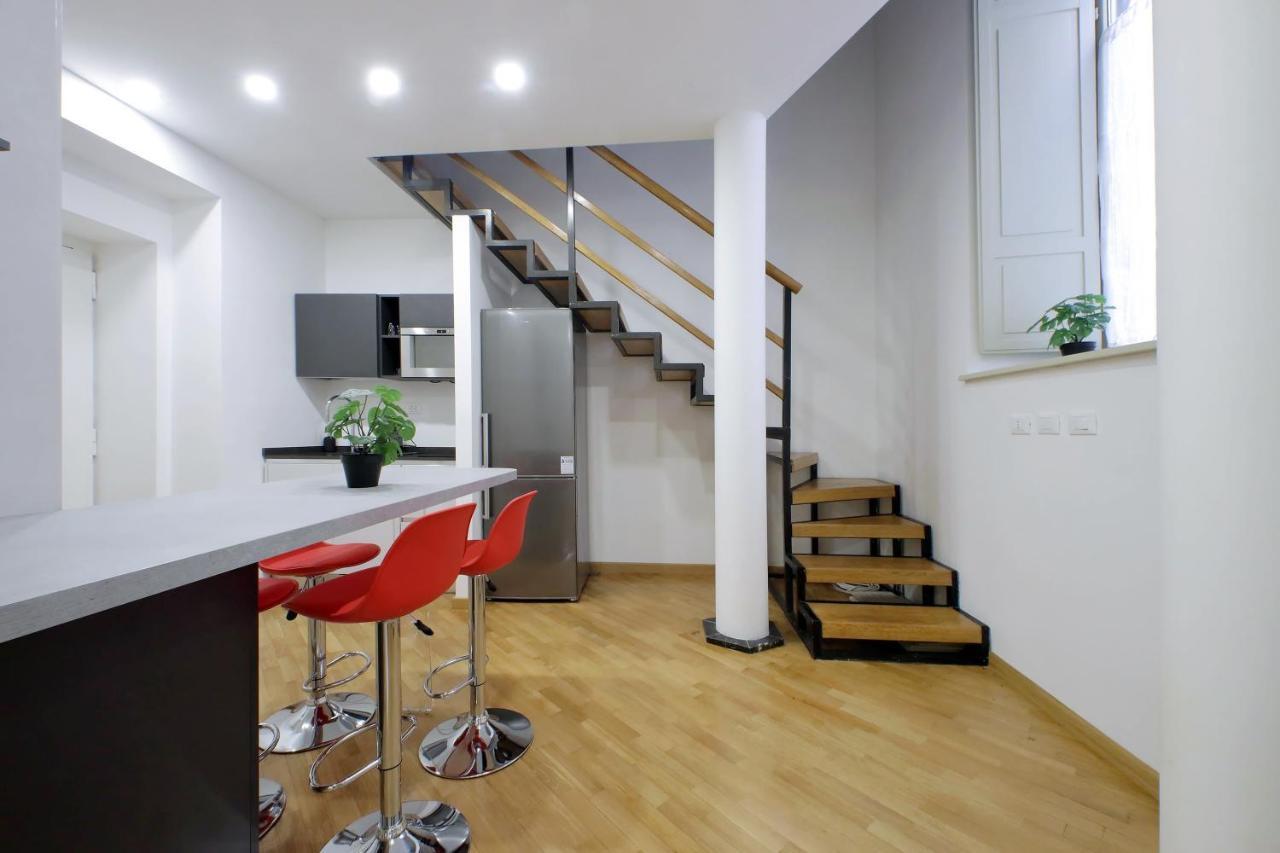 Trevi Suite Apartment - Barberini Рим Экстерьер фото