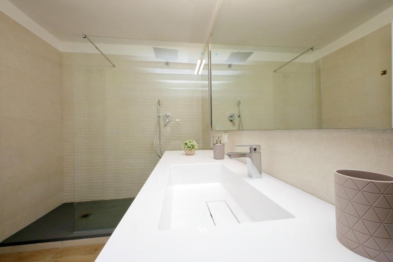 Trevi Suite Apartment - Barberini Рим Экстерьер фото